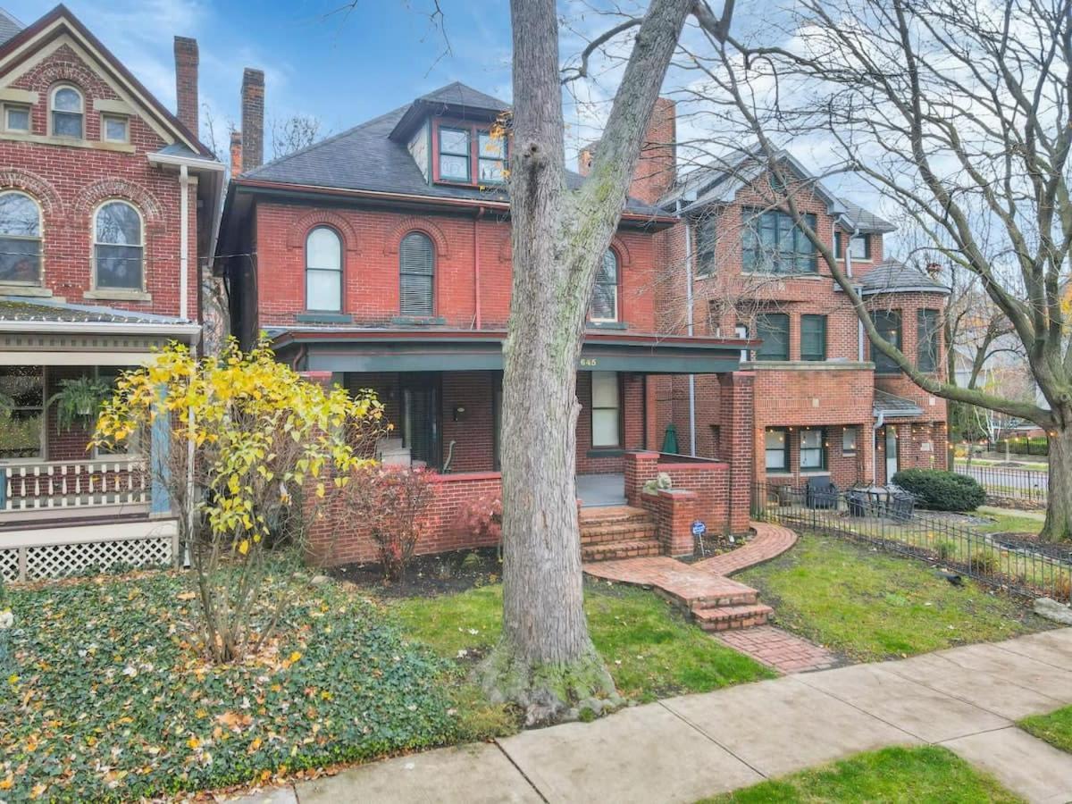 The Goodale House - 2 Units - 4 Bedroom 5 Bath * Columbus