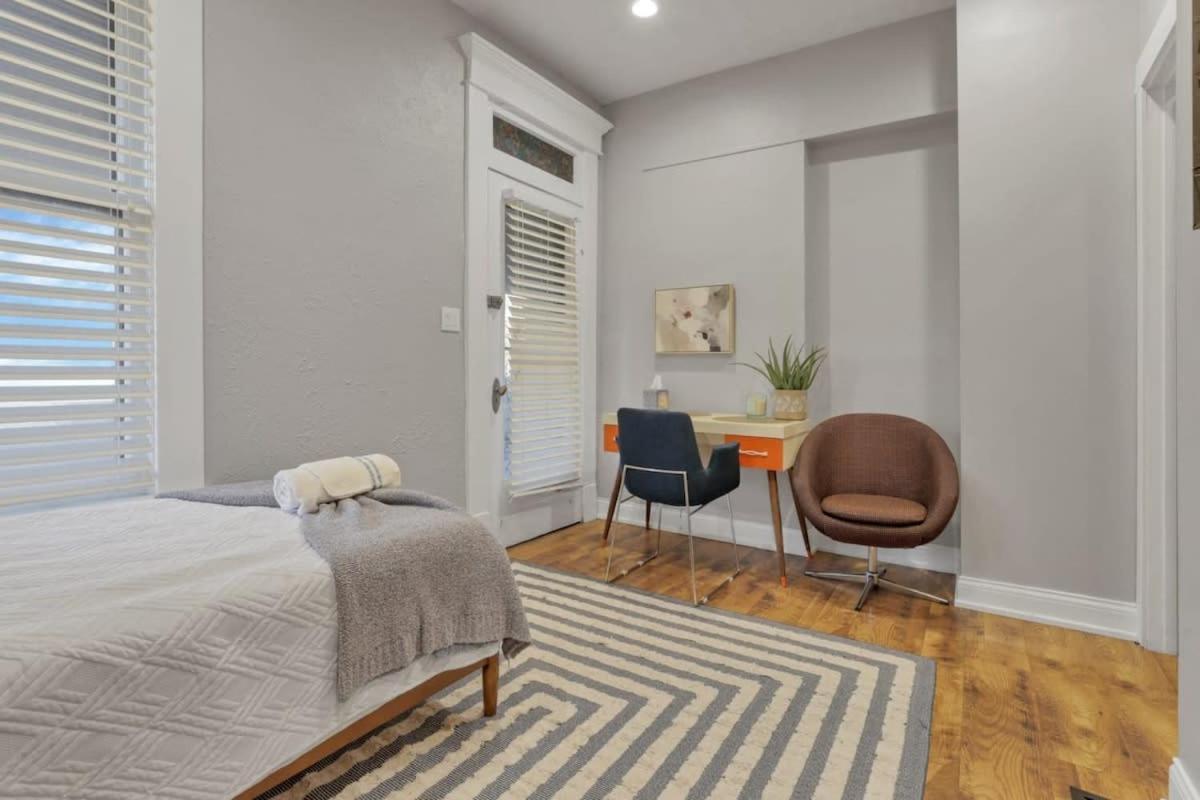 The Goodale House - 2 Units - 4 Bedroom 5 Bath * Columbus