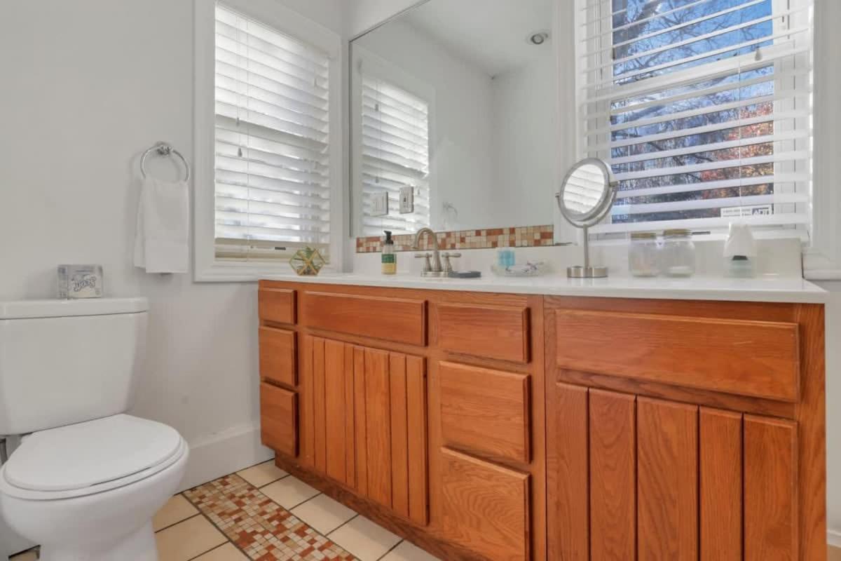 The Goodale House - 2 Units - 4 Bedroom 5 Bath * Columbus