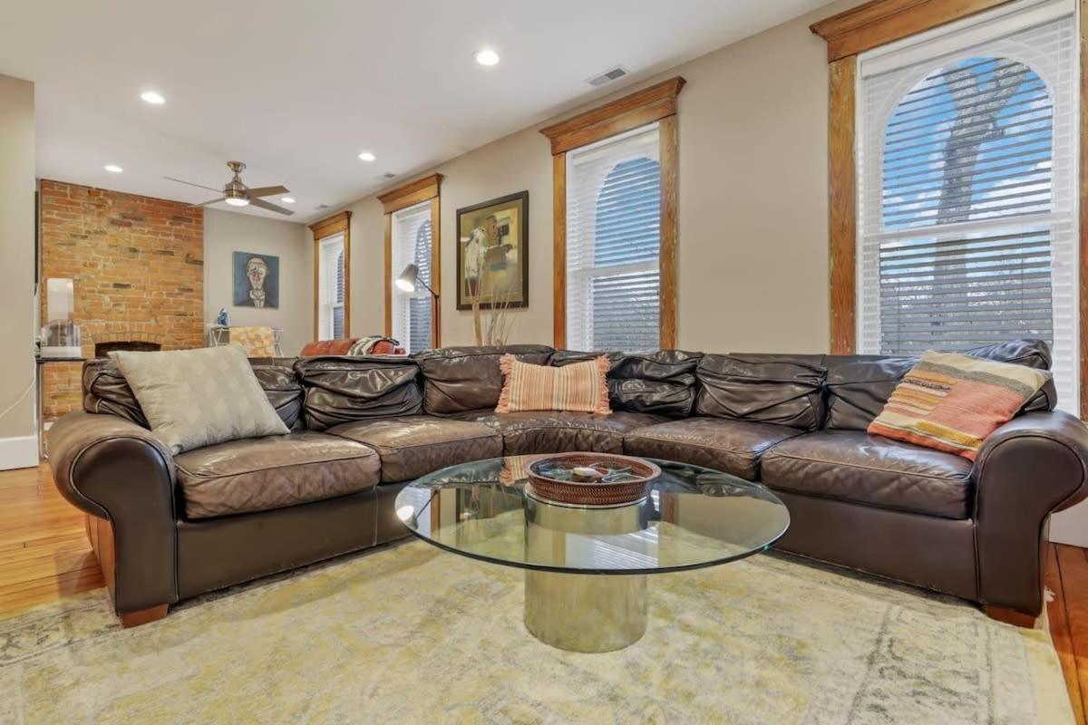 The Goodale House - 2 Units - 4 Bedroom 5 Bath * Columbus